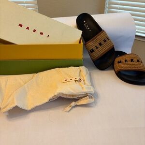 Marni Sliders In Woven Raffia In Leather